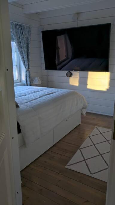 3 Bedroom Cottage With Sauna By The Sea Вааса Екстериор снимка