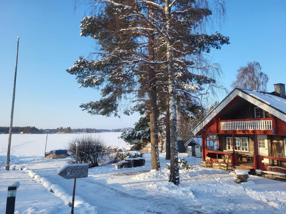 3 Bedroom Cottage With Sauna By The Sea Вааса Екстериор снимка